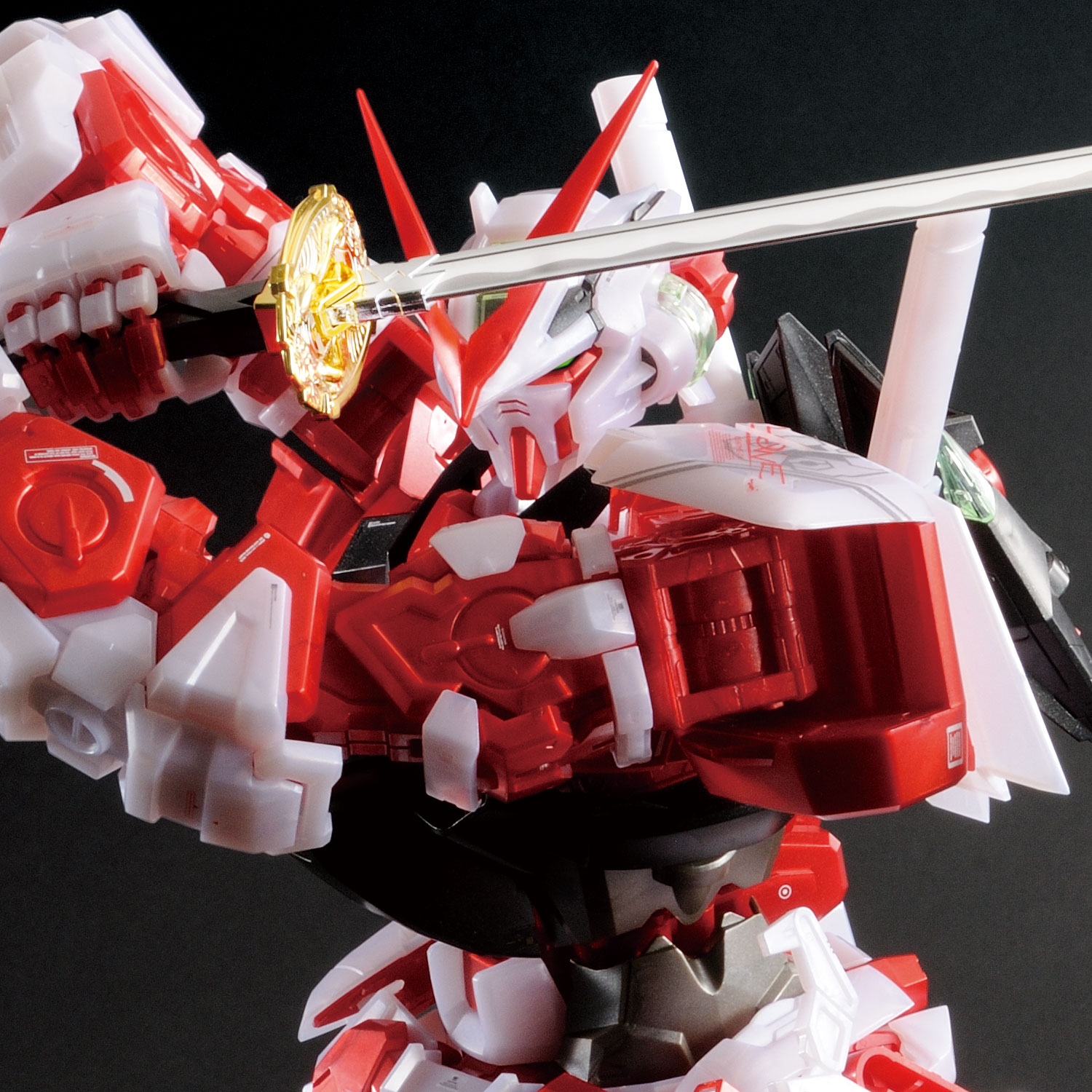 PG 1/60 ガンダムベース限定 ガンダムアストレイ レッドフレーム[メタリック]