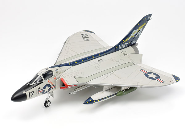1/72 ダグラス F4D-1 スカイレイ