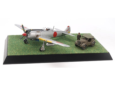 1/48 日本陸軍四式戦闘機 疾風 & くろがね四起 情景セット