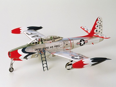 1/48 リパブリック F-84G“サンダーバーズ”
