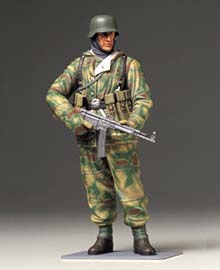1/16 WWII ドイツ冬期装備歩兵(防寒戦闘服)