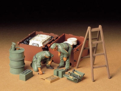 1/35 ドイツ戦車兵 エンジン整備セット
