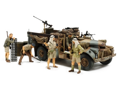 1/35 イギリス LRDGコマンドカー 北アフリカ戦線(人形7体付き)